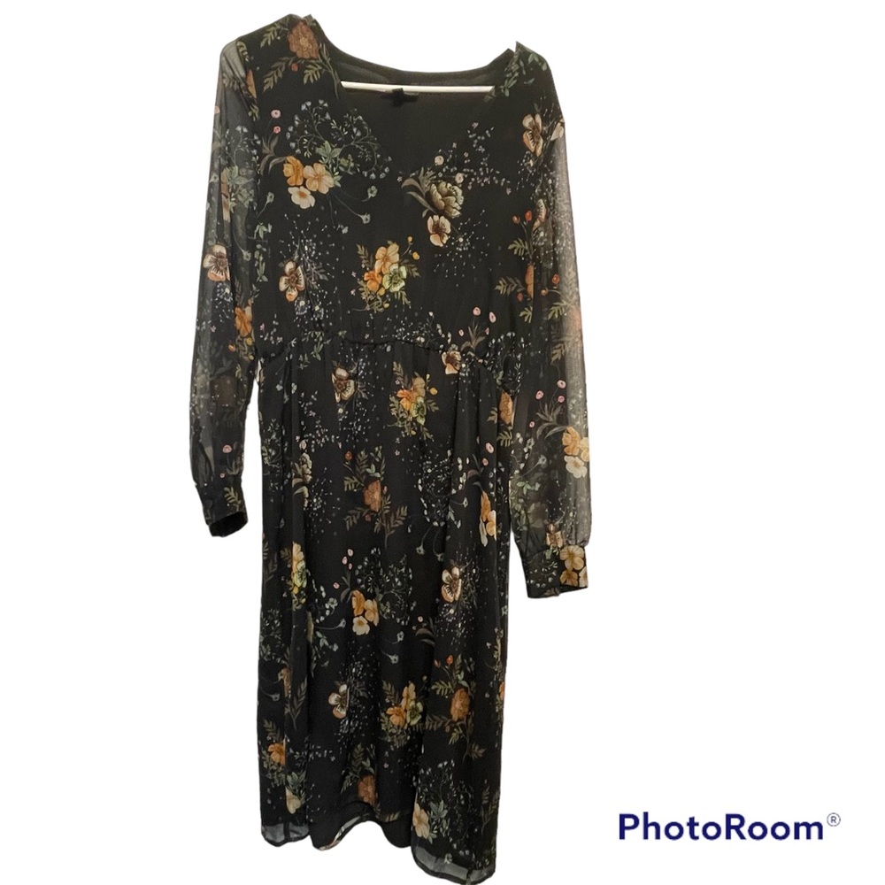 topshop black and gold dress | Dresses | Topshop Floral Midi Long Sleeve Size 8 V Neck Flowers overskirt